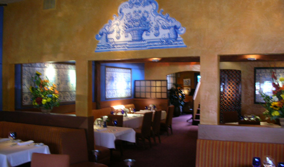 MVW General Contractors Inc. — Mille Fleurs — Tile Archway Dining