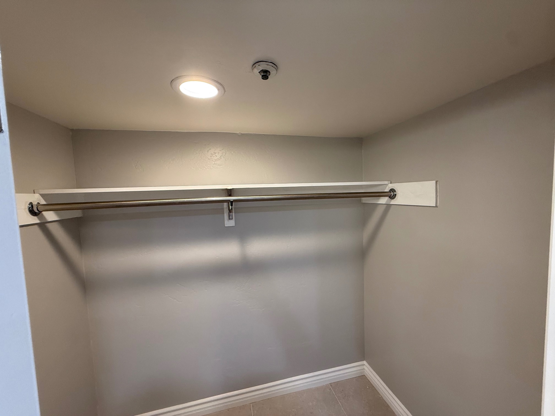 MVW General Contractors — Custom Closet Build-Out