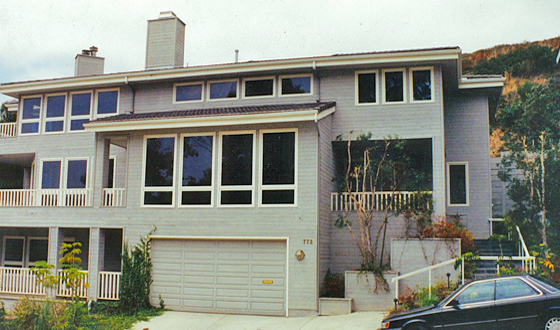 MVW General Contractors Inc. — Hillside Custom Home — Bay Windows