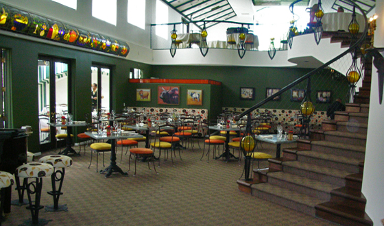 MVW General Contractors Inc. — Two-Story Dining Atrium