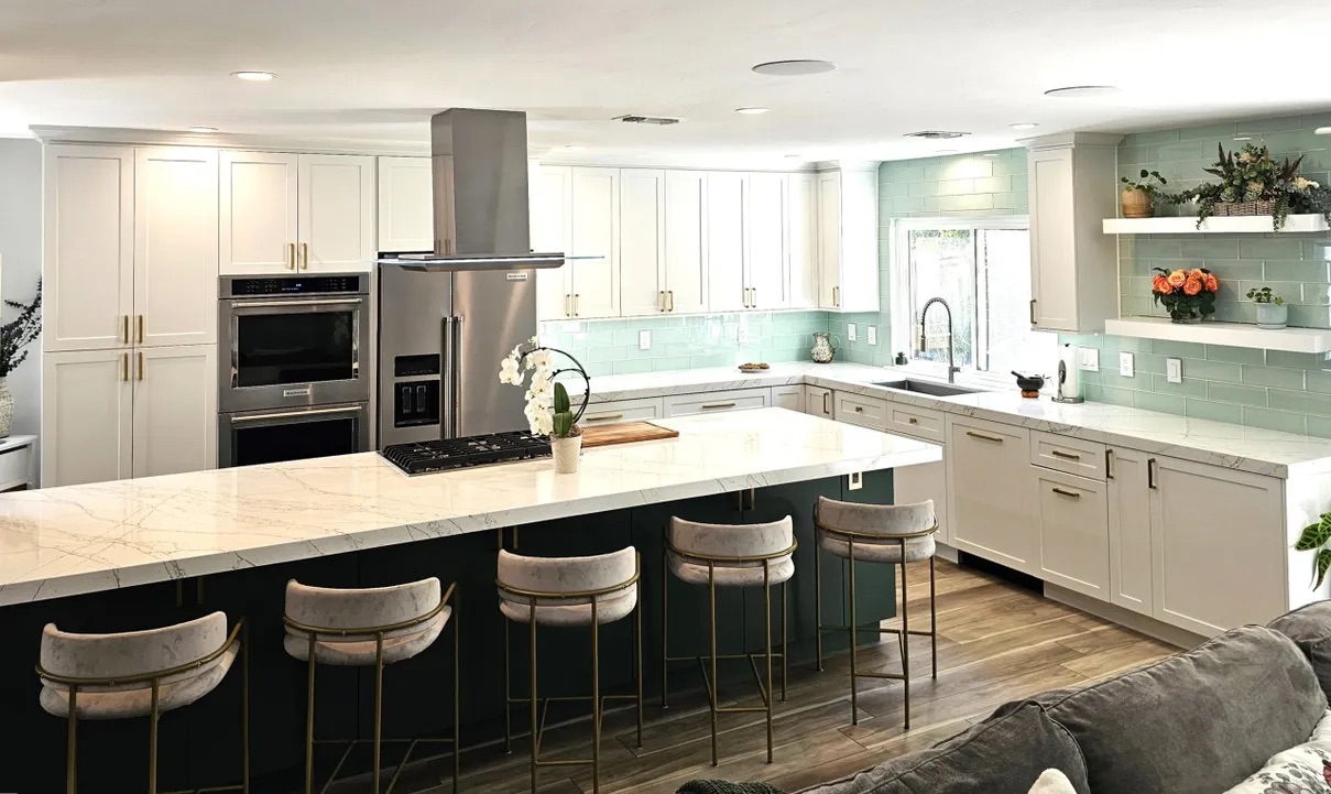 MVW General Contractors — Open-Concept Kitchen